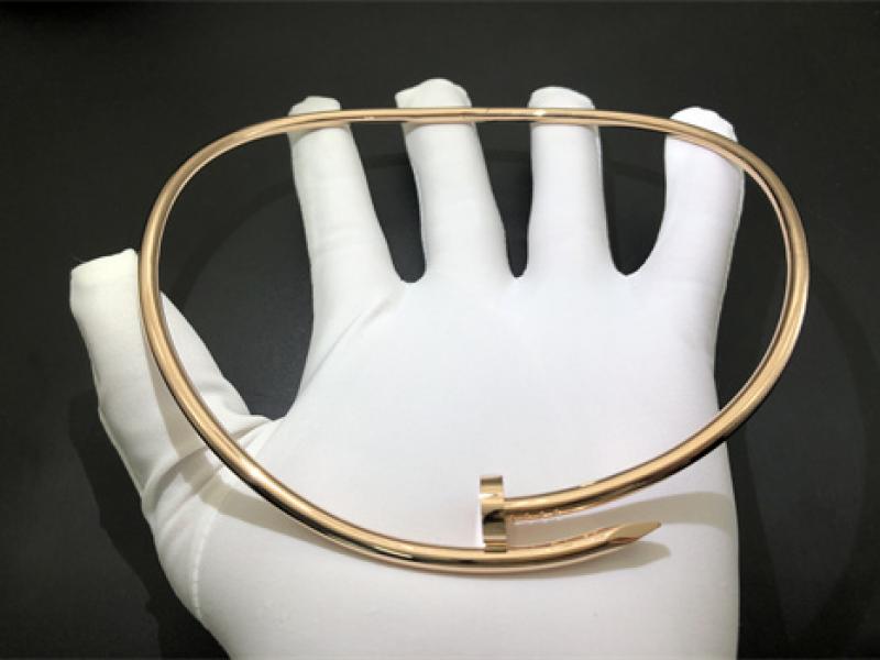 JUSTE UN CLOU Neck Necklace, Classic Style, Set with 18k Rose Gold Diamonds