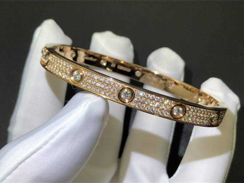 LOVE Bracelet, Classic Style, Set with Diamonds