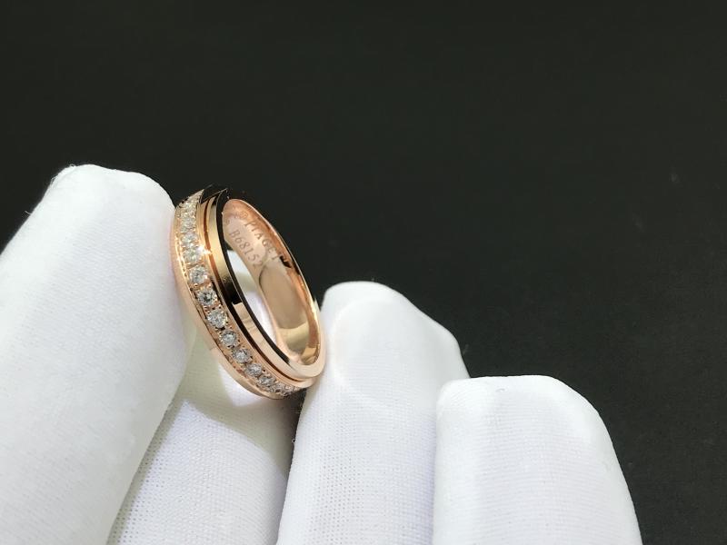 Lucky Turn Series Rings