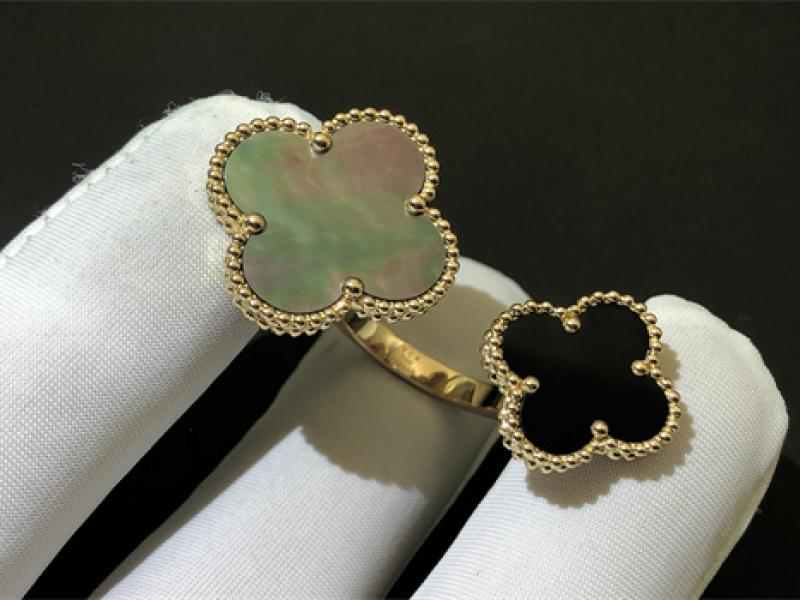 Magic Alhambra Finger Ring