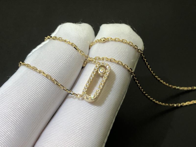Pavé Diamond Gold Diamond Necklace