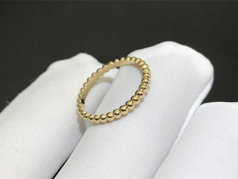 Perl é e pearls of gold ring, small style