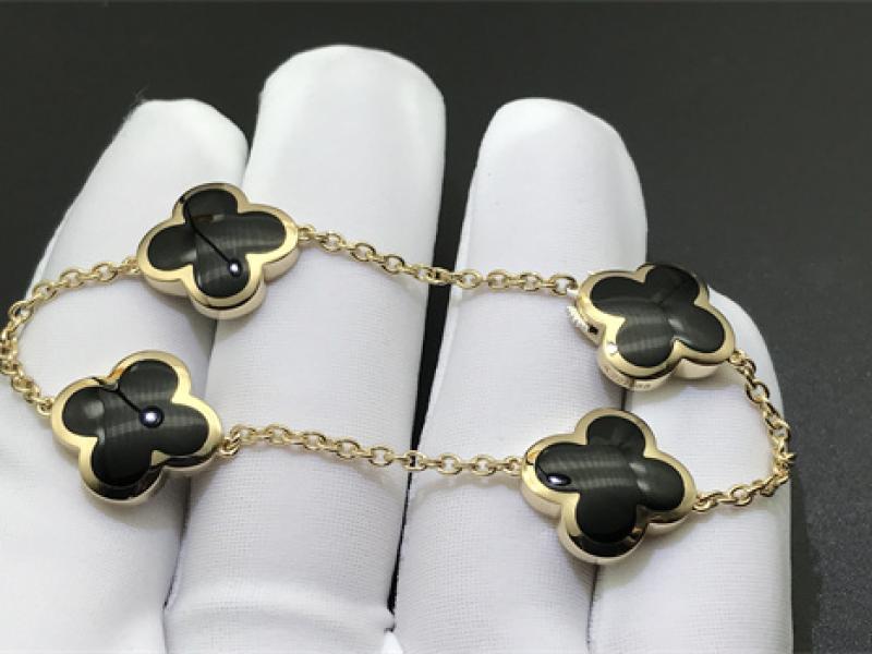 Pure Alhambra bracelet, 4 patterns