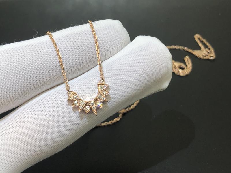 Rose Gold Diamond Pendant