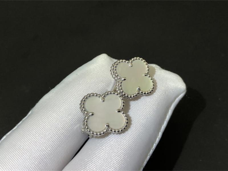 Sweet Alhambra earrings