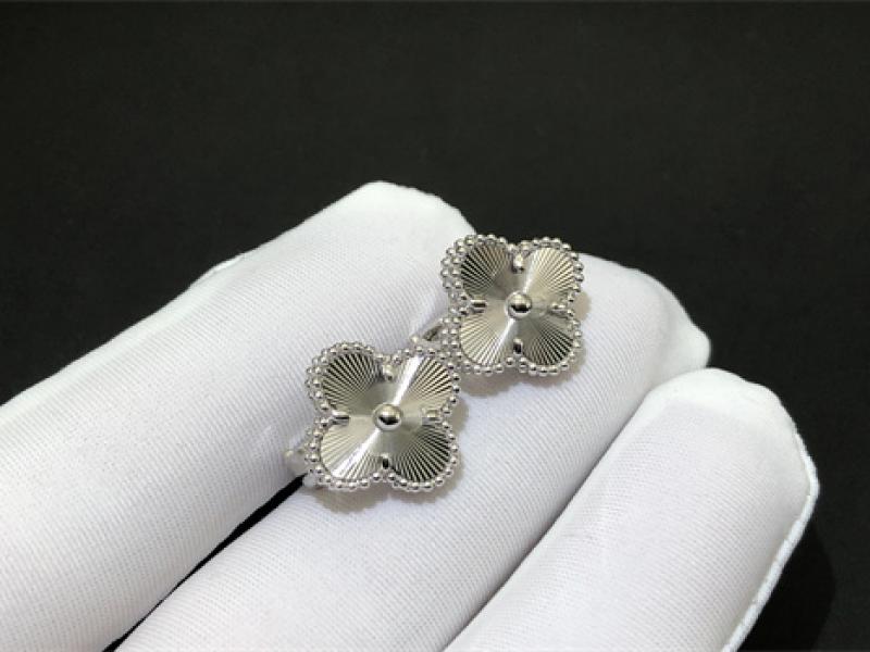 Vintage Alhambra Earrings