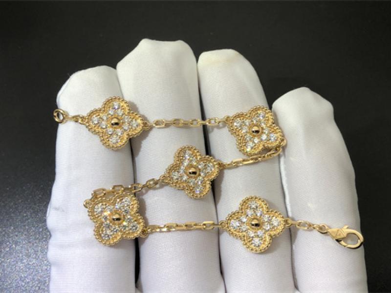 Vintage Alhambra bracelet with 5 patterns
