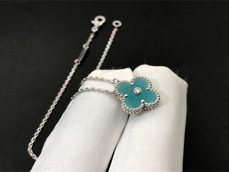 Vintage Alhambra pendant